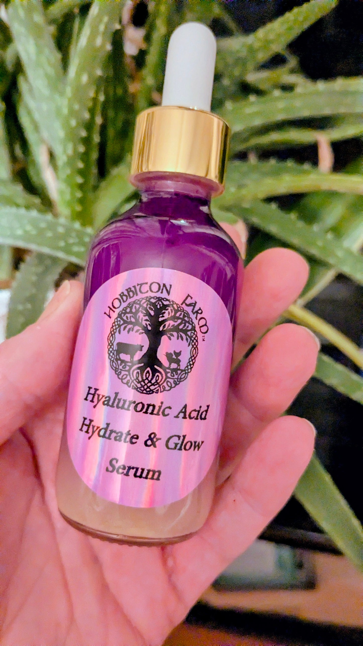 Hyaluronic Acid Hydrate and Glow Serum